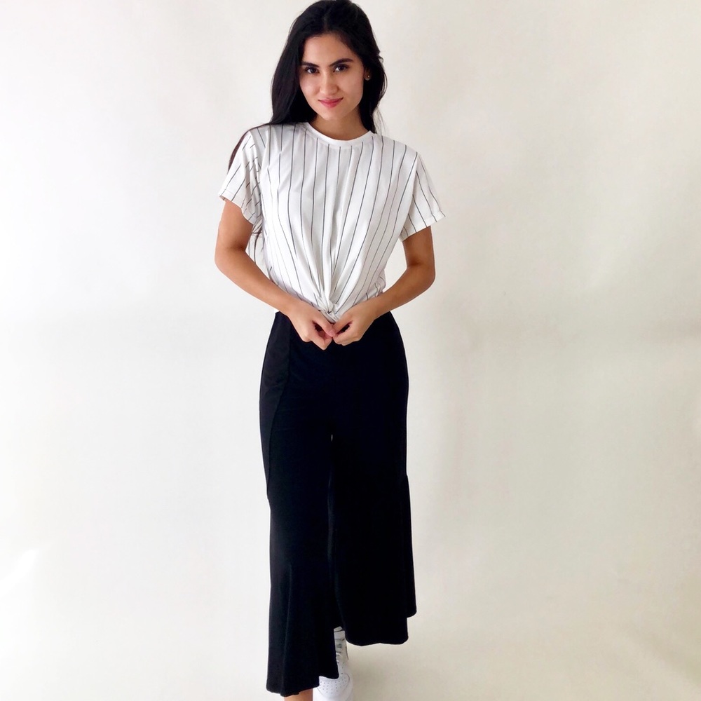 Black & White Striped knotted top